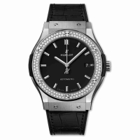 Copie Montre Hublot Titanium Diamonds 45mm Classic Fusion automatiques 511.NX.1171.LR.1104