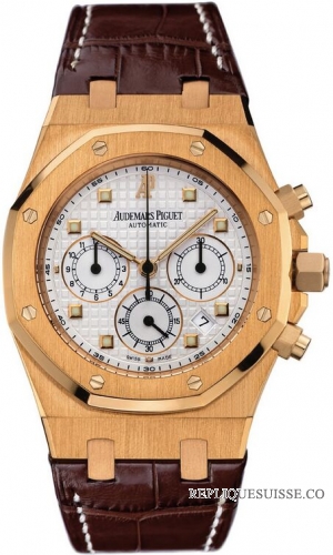 Audemars Piguet Royal Oak chronographe 39mm hommes 26022OR.OO.D088CR.01 Montre Réplique