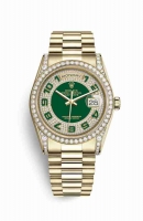 Copie Montre Rolex Day-Date 36 Or jaune 18 ct ensemble de cosses 118388 Diamant vert pave Cadran m118388-0053