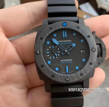 Panerai Luminor Submersible 42mm Carbotech Pam00960