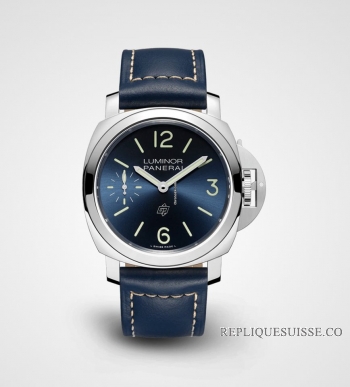 Panerai Luminor BLEU MARE 44MM PAM01085