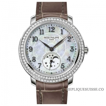 Patek Philippe Complications Dames 4968G-010 Montres Copie